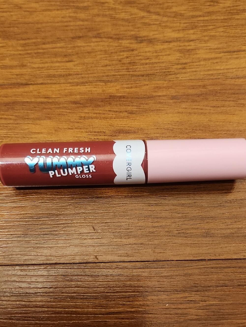 COVERGIRL Yummy Plumper Lip Gloss - encourage Mint